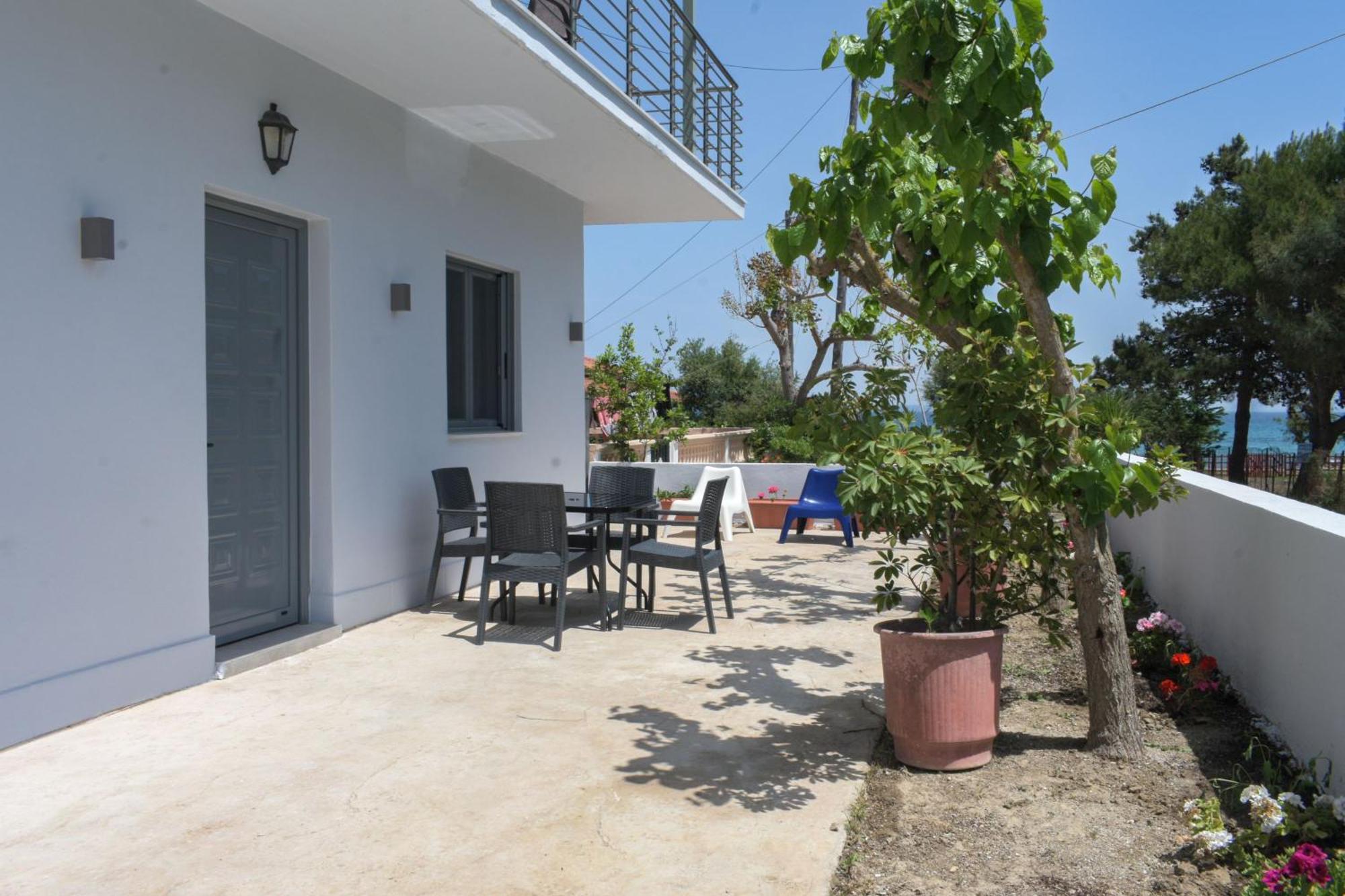 Casa Di Mare - Studios And Apartments On The Beach Vasilikí Exteriér fotografie