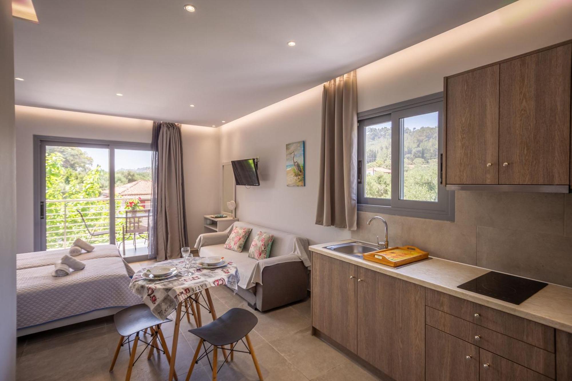 Casa Di Mare - Studios And Apartments On The Beach Vasilikí Exteriér fotografie