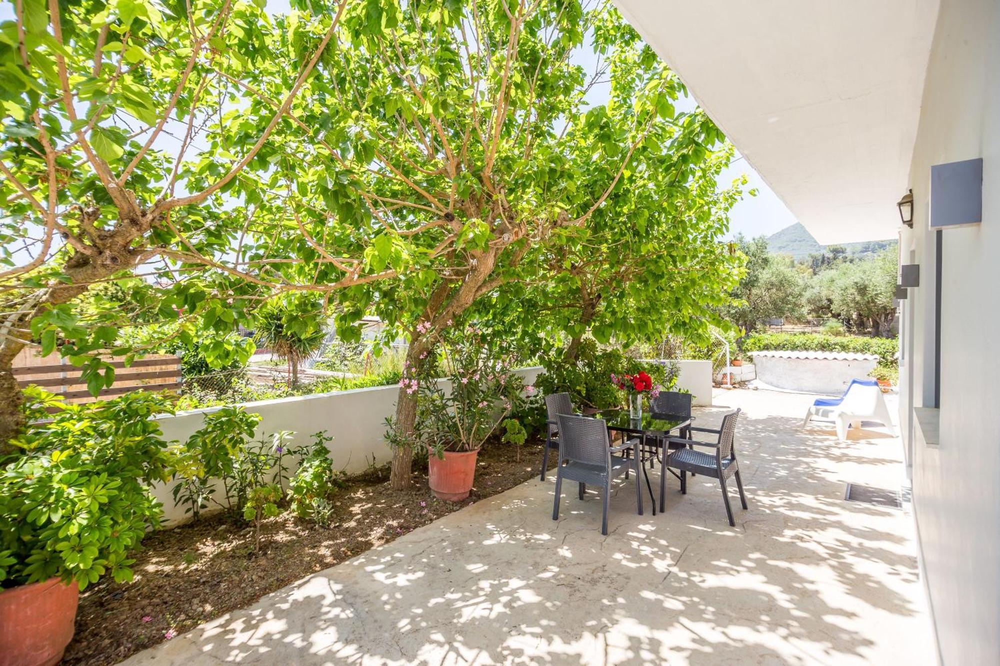 Casa Di Mare - Studios And Apartments On The Beach Vasilikí Exteriér fotografie